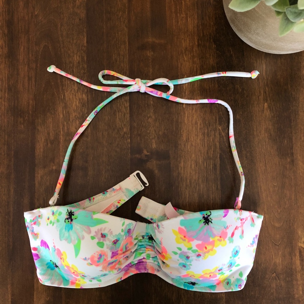 Victoria’s Secret Flirt Bandeau Bikini Top